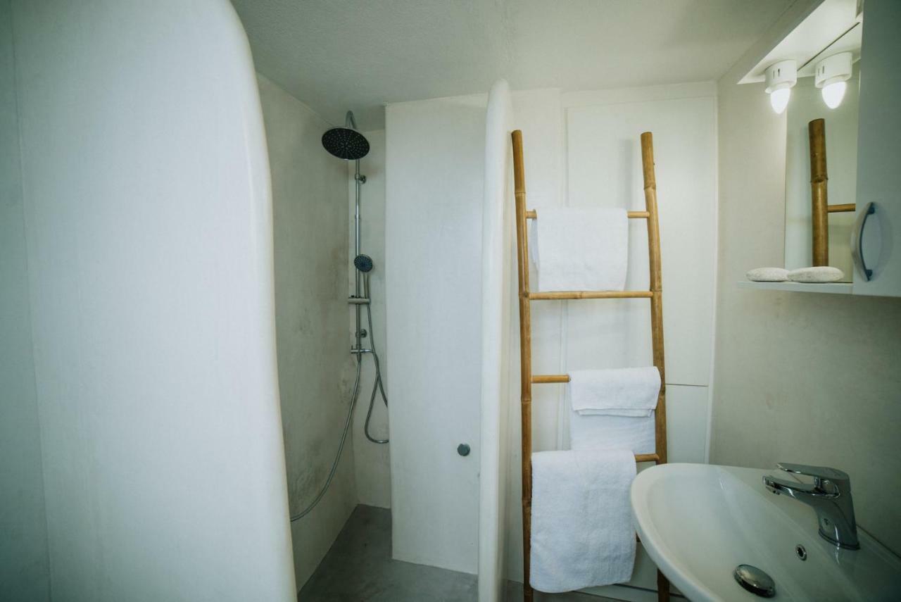 Pueblo Viejo Suites Kamari  Luaran gambar